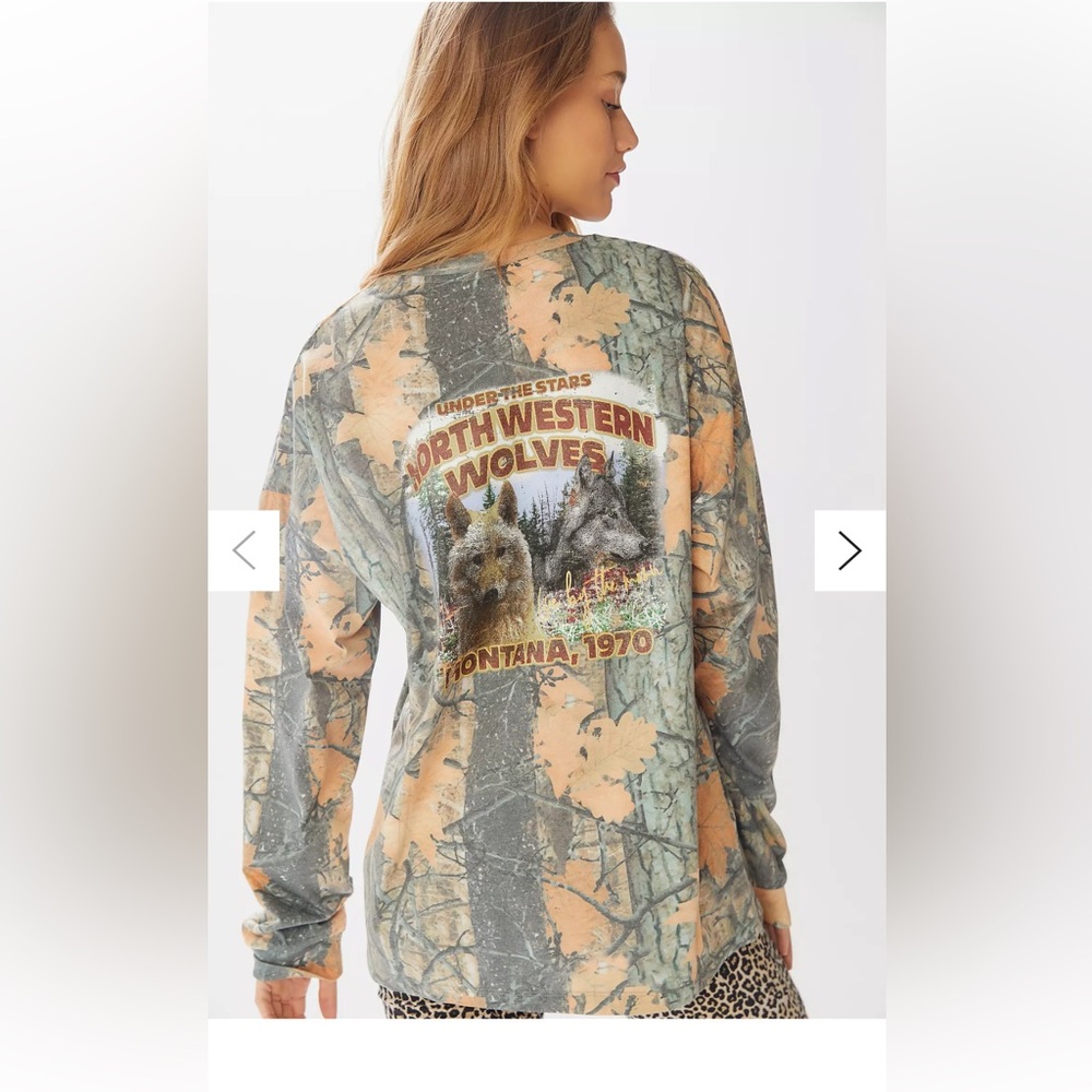 Urban outfitters camo wolf tee